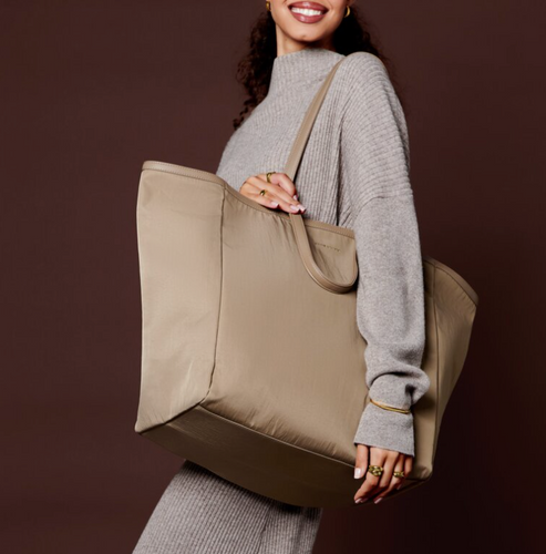 Nylon-Luxe Oversized Tote bag Taupe